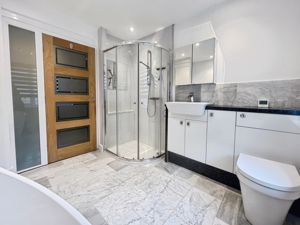 Bathroom- click for photo gallery